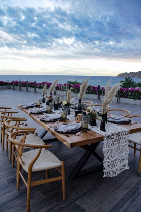 Parota Table